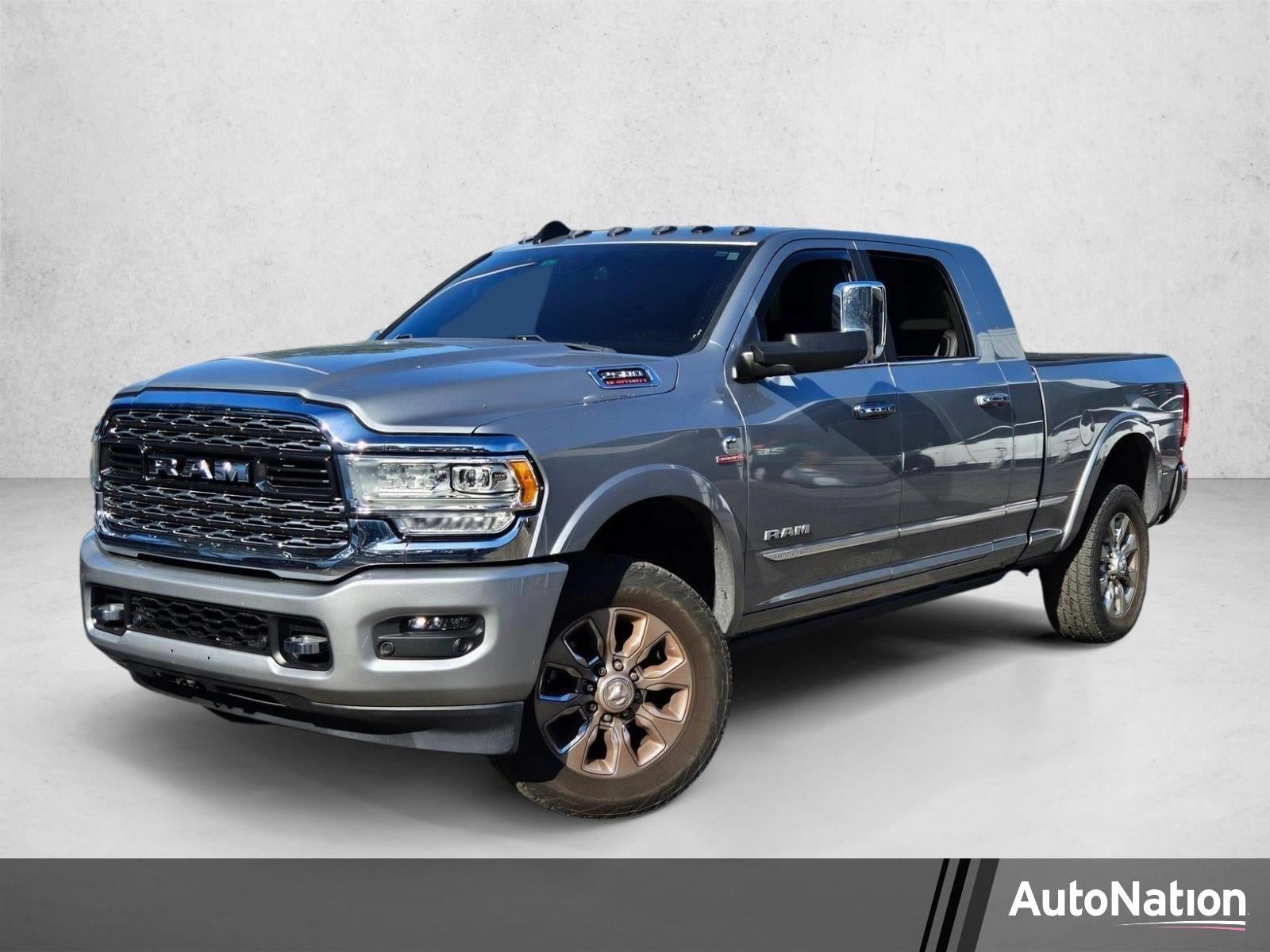 2022 RAM 2500 Limited 4x4 Mega Cab 6'4" Box in Billet Silver Metallic Clearcoat — front three-quarter view